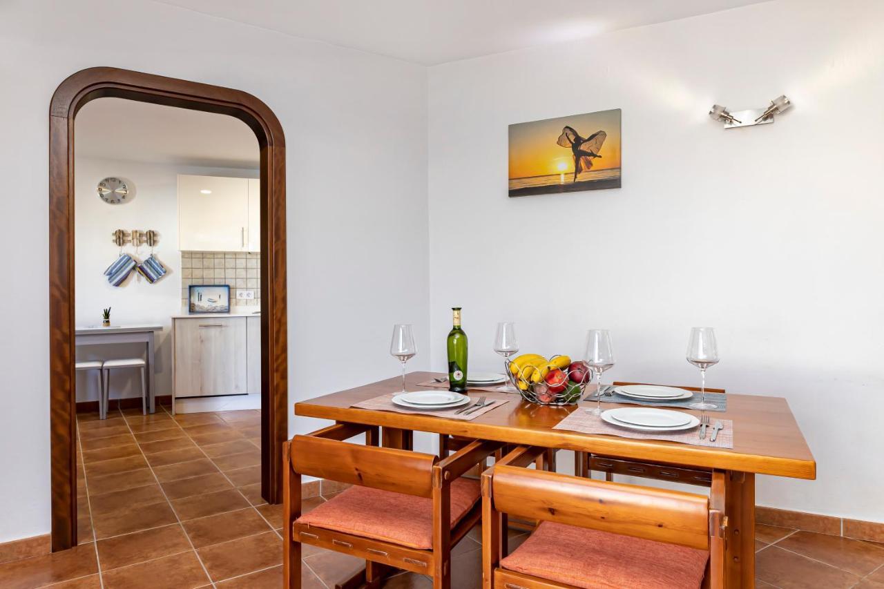 Famara House 12 Villa ภายนอก รูปภาพ
