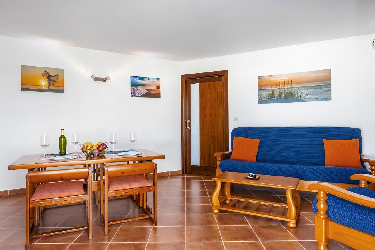 Famara House 12 Villa ภายนอก รูปภาพ