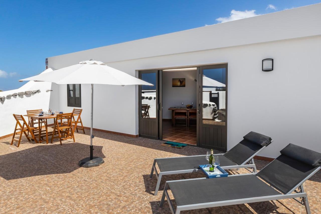 Famara House 12 Villa ภายนอก รูปภาพ